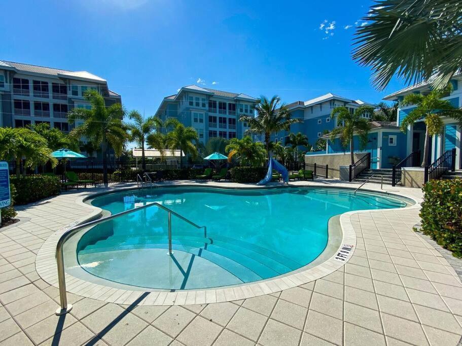 Apartamento Seas The Day By Coastal Chic Vacations Bradenton Exterior foto