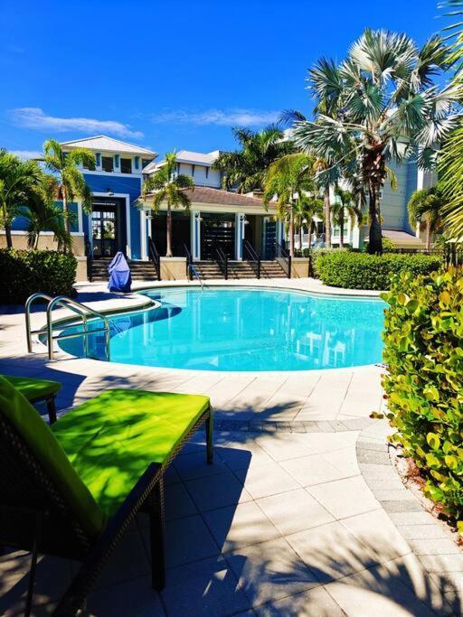 Apartamento Seas The Day By Coastal Chic Vacations Bradenton Exterior foto