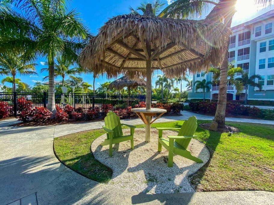 Apartamento Seas The Day By Coastal Chic Vacations Bradenton Exterior foto